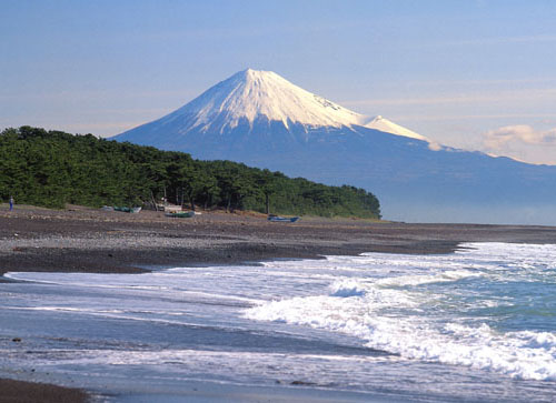 静岡市清水区三保の松原からの富士山